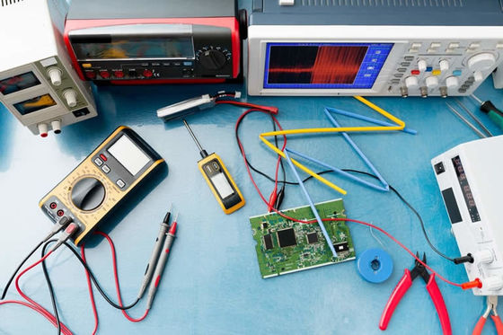 Test van elektrische apparatuur ter bescherming tegen de verspreiding van vuur